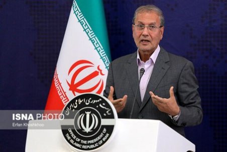 ربیعی: عده‌ای با بنزینِ ارزان، مشغولِ دور دور بودند