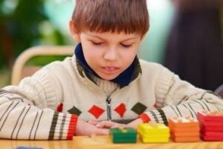 آذربایجان شرقی| هر کودک مبتلا به اوتیسم باید روزانه حدود 8 ساعت آموزش ببیند