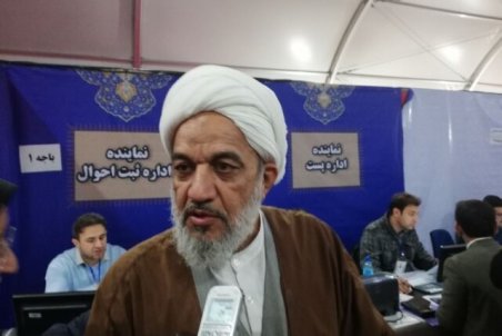 آقا تهرانی: با پول روضه خونی در انتخابات شرکت می کنم