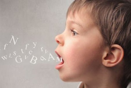 پسران ۴ برابر دختران لکنت زبان می‌گیرند