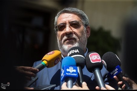 وزیر کشور: اطلاع رسانی درباره قیمت بنزین با صدا و سیما بود