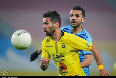 سپاهان جای استقلال را در صدر گرفت