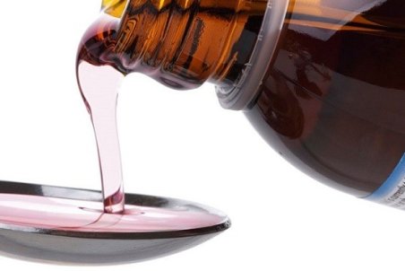 شربت دمیترون؛ موارد مصرف، عوارض جانبی و تداخلات دارویی