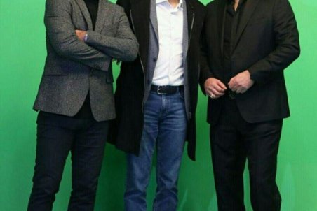 عکس | عادل فردوسی‌پور در کنار دایی و جمشیدی در پشت صحنه برنامه جدید