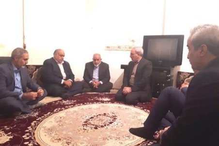 دیدار استاندار کرمانشاه با خانواده‌های تحت حمایت کمیته امداد