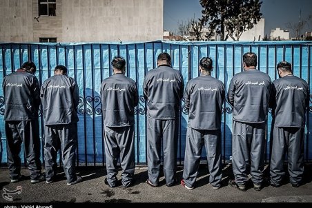 بازداشت ۴۲۴ شرور و عاملان تخریب ایستگاه پلیس و پمپ‌بنزین در آشوبهای اخیر