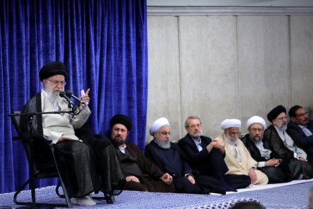 تکذیب خبر دیدار رهبر انقلاب با مسئولان درباره حوادث آبان