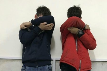 بازداشت دو دانش آموز گوشی قاپ: غیرت داشتیم از «زن جماعت» دزدی نکردیم