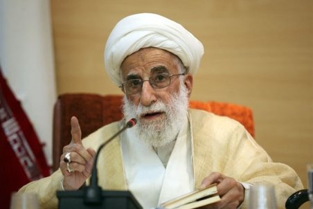 آیت‌الله جنتی: با دقت مشغول بررسی صلاحیت داوطلبان هستیم تا حتی حق یک نفر هم تضییع نشود
