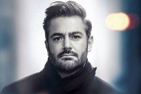 وقتی مادربزرگ گلزار او را روی استیج تحویل نگرفت