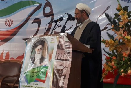 خراسان رضوی| مردم در انتخابات به سمت کسانی بروند که دارای سقف معیارها هستند