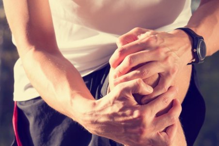 بهترین راهکارها برای رفع زانو درد