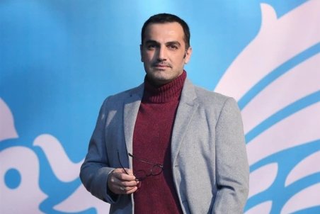 سلیمانی: ترجیح می‌دهم با کسانی کار کنم که هنوز به شرافت تئاتر اعتقاد دارند