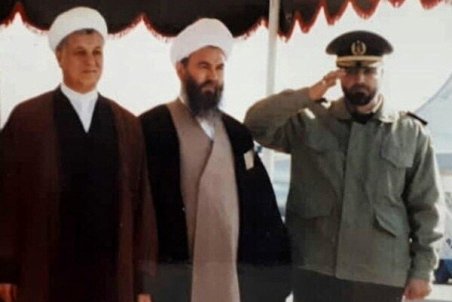 سردار قاسم سلیمانی در کنار آیت الله هاشمی رفسنجانی