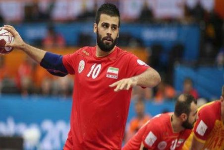 استکی:  میلیاردها خرج فوتبال می‌کنند و یک مدال هم نمی‌گیرند!