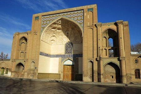 قزوین | چه کسانی نسبت به احیای دولتخانه صفوی بی‌اعتنا هستند؟