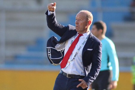 فسخ قرارداد کالدرون با باشگاه پرسپولیس/ آغاز رایزنی برای جانشین