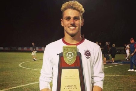 کوسه یک فوتبالیست آلمانی را خورد!