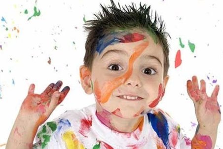 علائم "بیش‌فعالی" کودکان چیست؟ + راهکارهای تغذیه‌ای برای کاهش بروز آن