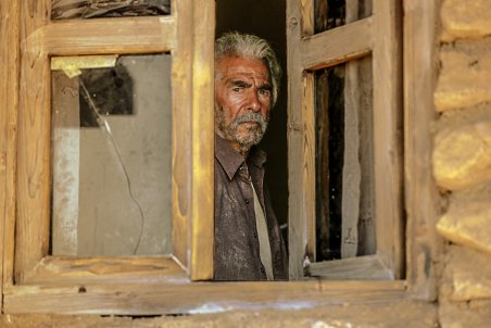 اولین عکس «خروج» حاتمی‌کیا منتشر شد