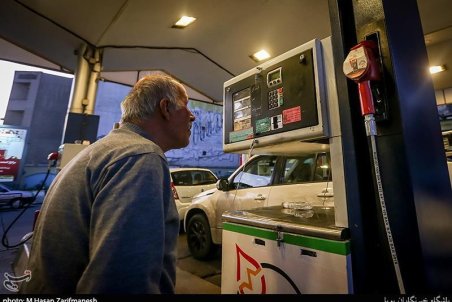 در مراجعه به پمپ بنزین نیاز به ماشین حساب داریم؟