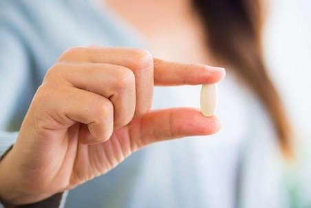 بهترین مولتی ویتامین برای زنان کدام است؟ ۱۱ مولتی ویتامین زنانه