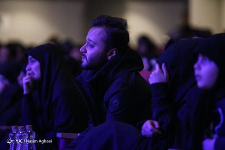 عکس| اشک‌های فرزندان سردار شهید سلیمانی در فراق پدر