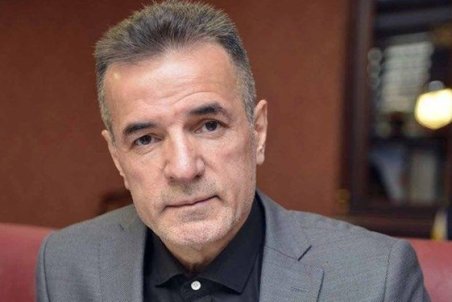 انصاری فرد: به جای فرافکنی قوی‌تر شوید