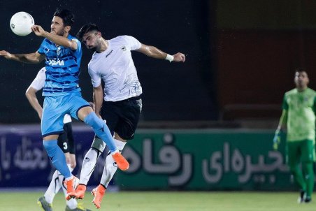 شاهین بال و پر گرفت