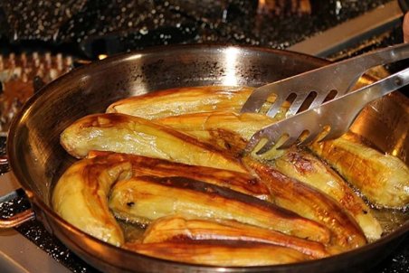 ترفند‌هایی برای گرفتن روغن اضافی غذا