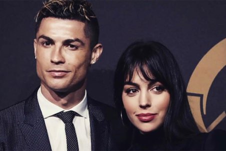 رونالدو رسما نامزد کرد