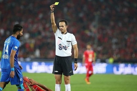 دربی پرسپولیس - استقلال/ حیدری رسما به عنوان داور شهرآورد تهران انتخاب شد