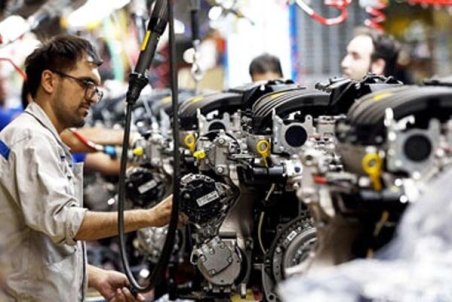 دبیر انجمن سازندگان قطعات و مجموعه‌های خودرو : دعا می‌کنیم تحریم لغو نشود!!