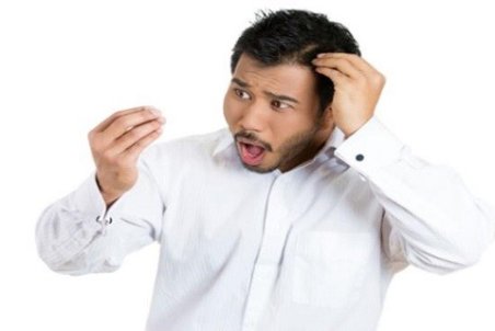 اشتباهاتی که به موهایتان آسیب می‌زند!