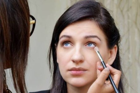 درشت نشان دادن چشمان ریز با آرایش + آموزش