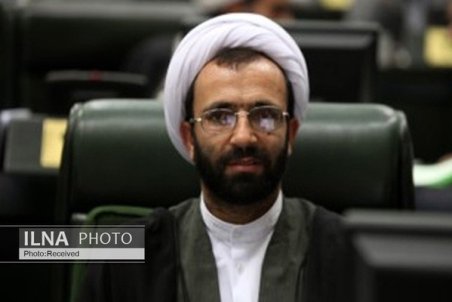 سلیمی:  رأی جمع کردن با پول و شام توهین به شعور مردم است