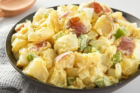 طرز تهیه‌ی سالاد سیب‌زمینی و گردو