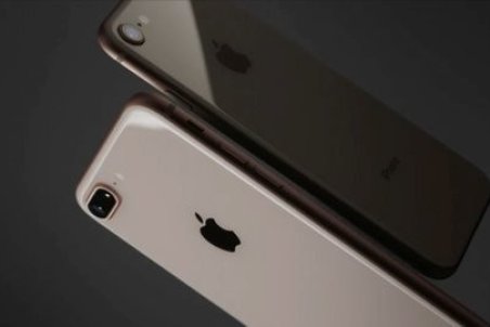 قیمت گوشی اپل امروز یکم اسفند +جدول