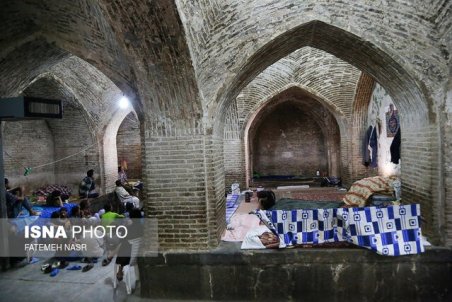 گرمخانه اصفهان به ماسک و مواد ضدعفونی کننده نیاز دارد