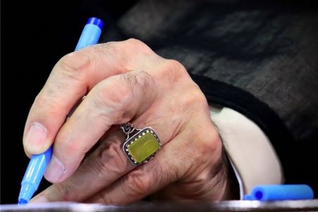 نظر رهبر معظم انقلاب درباره غسل، کفن و نماز بر میت فوت شده بر اثر کرونا