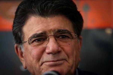 محمدرضا شجریان دچار کم‌خونی شده است/ ادامه مراقبت ویژه