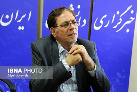 اعلام ابتلای مسئولان به کرونا نفعی برای مردم ندارد