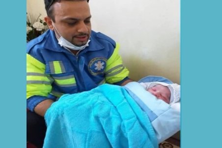 نوزاد عجول قمی در منزل به دنیا آمد