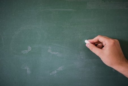 جدول پخش برنامه‌های آموزشی ۲۲ اسفند