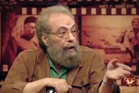 وقتی علی ضیا از سرفه های آقای منتقد فرار می کند+ فیلم