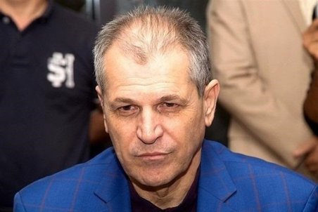 منزوی: وضعیت استقلال اسفبار است