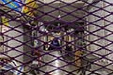 بازار‌های کیش بالاخره تعطیل شد