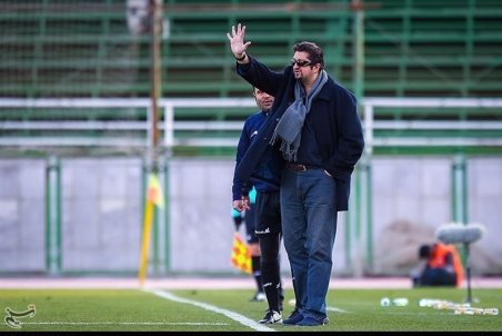 افاضلی: فدراسیون فوتبال برای نجات فصل آینده، لیگ امسال را تعطیل کند