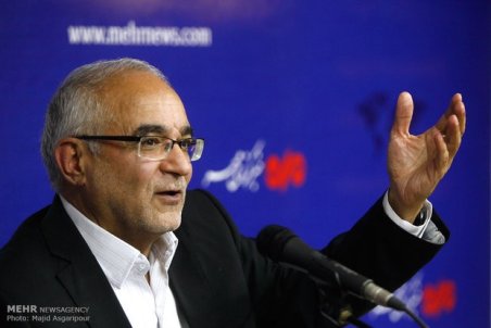 مصری : دولت سامانه‌ای برای اعطای بسته معیشتی کرونا راه‌اندازی کند