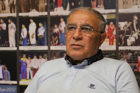 روشن: وقتی ۶ تا خوردیم یا ۳ تا ۳ تا می‌زدیم اختلافی با پرسپولیسی‌ها نداشتیم